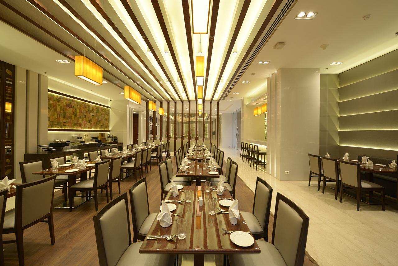 Genesis Hotel Near Mumbai Airport Екстериор снимка
